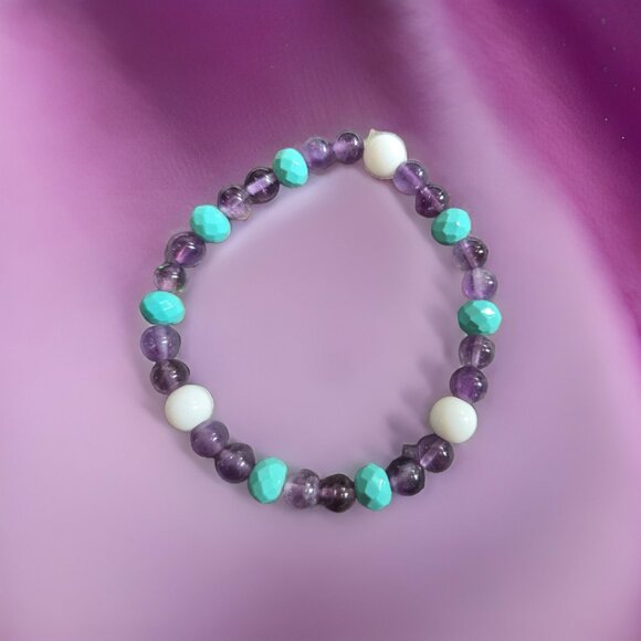 Amethyst, teal and white beaded bracelet~ handmade - Picture 1 of 1